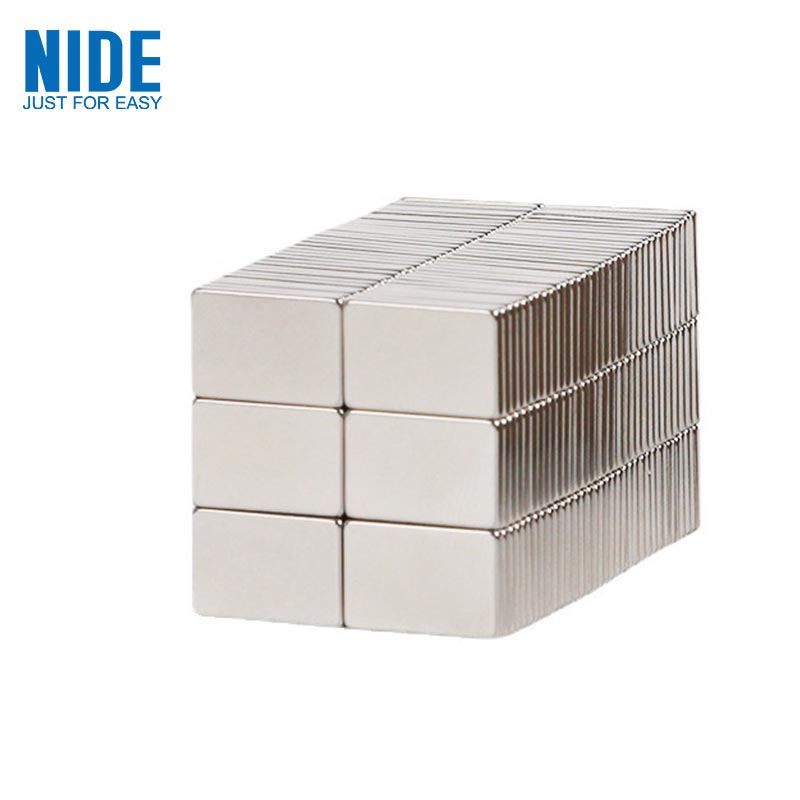 قوي Neodymium مقناطیس بار Sintered NdFeB مقناطیس